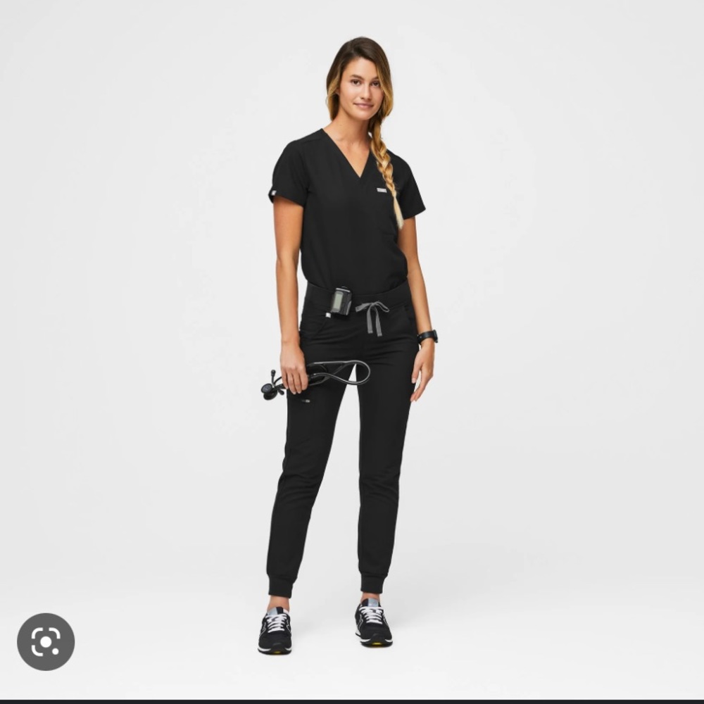 Black figs scrubs top and joggers